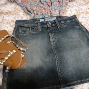 SEXY Gap Jeans Denim  Mini Skirt w/ pockets